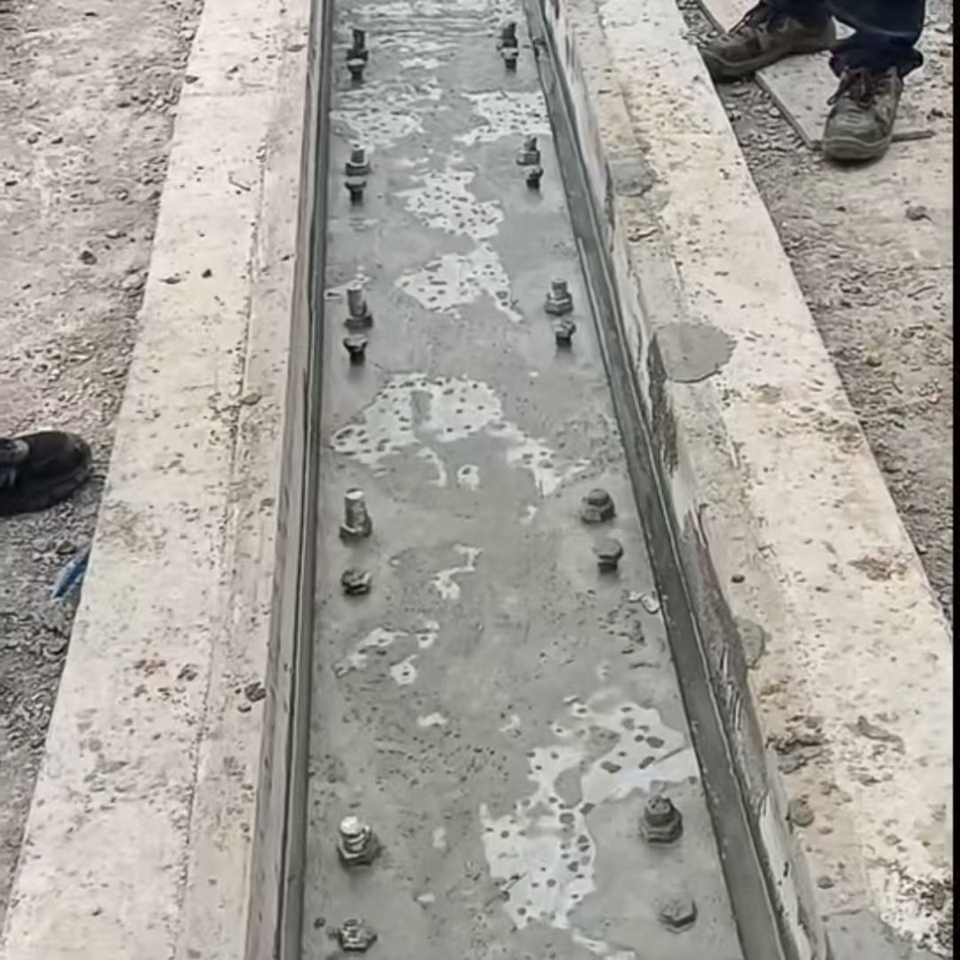 姚安环氧树脂轨道胶泥是什么？用在哪里？